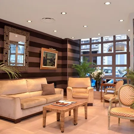 Hotel Volney Opera 3*