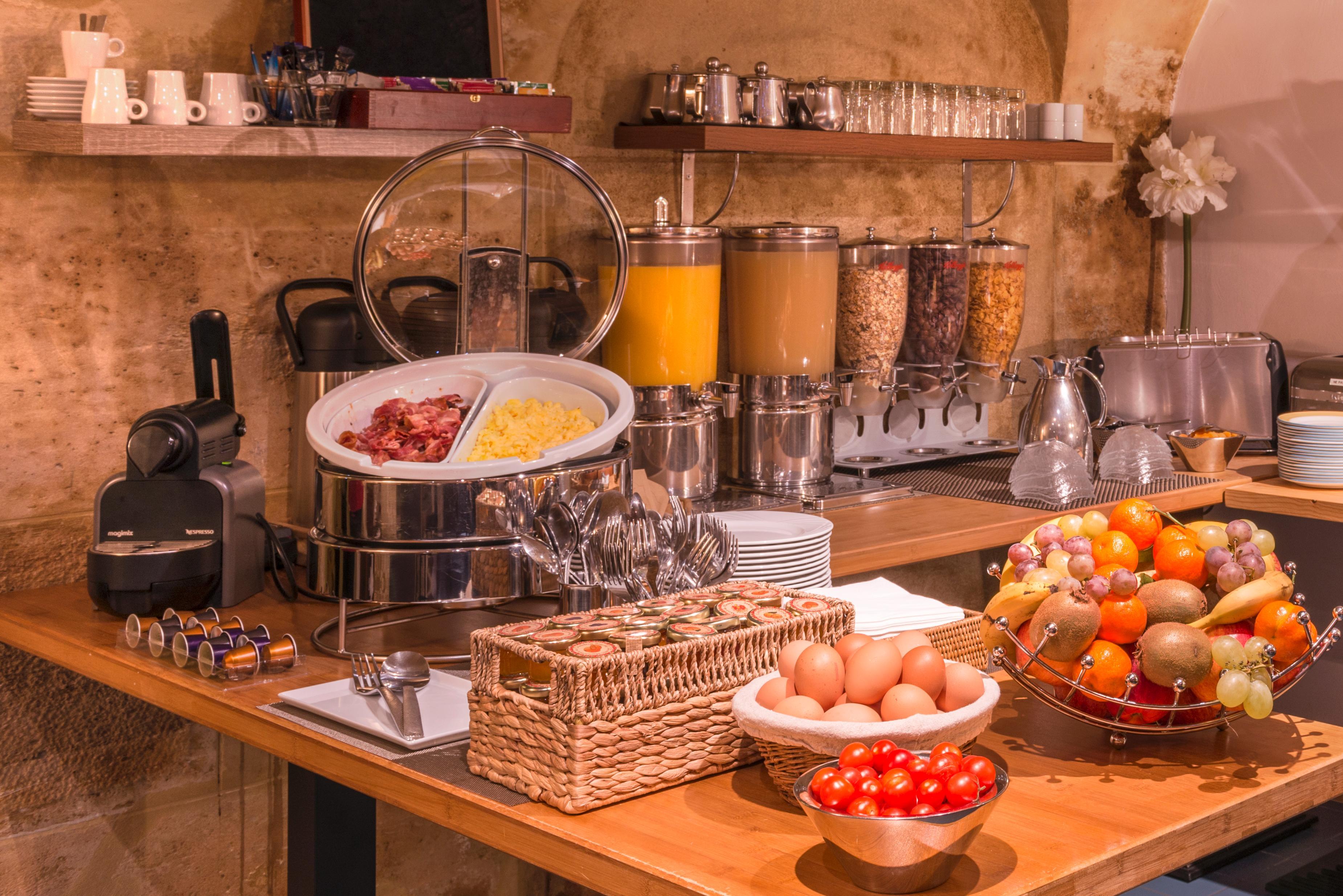 Volney Opera Hotel 3*