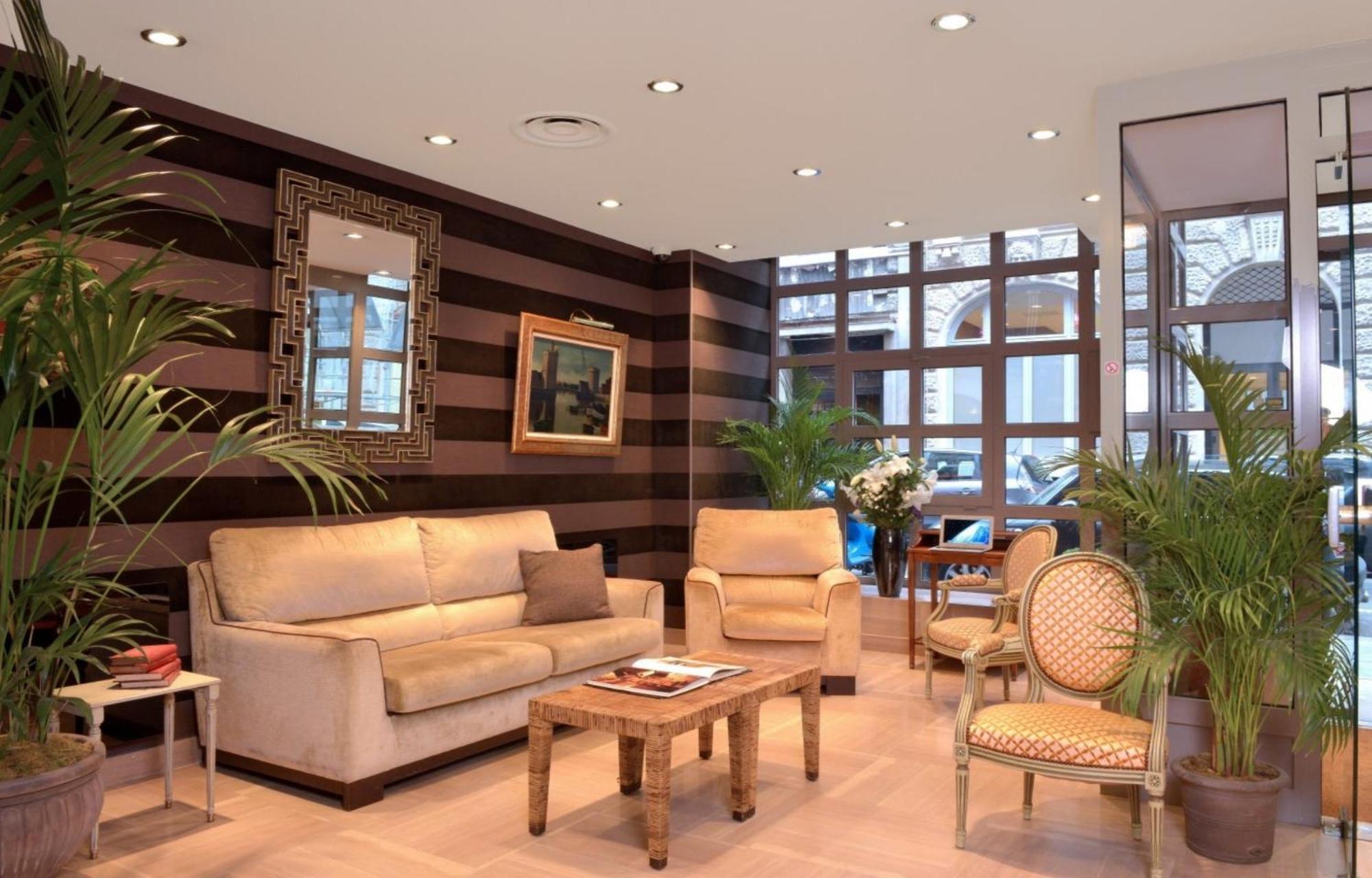 Hotel Volney Opera 3*